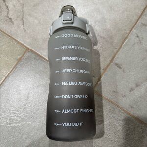 Motivational Black Water Bottle